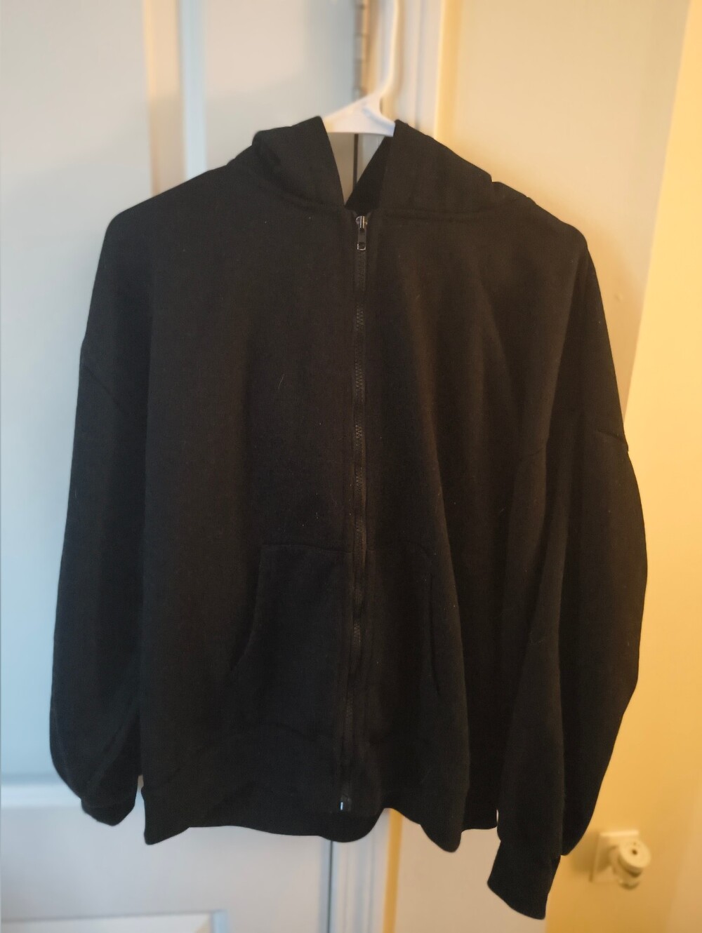 Women's Black Full-Zip Hooded Jacket
